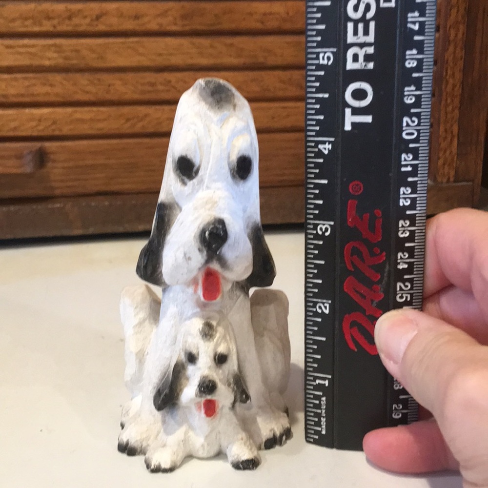 Vintage Chalkware dogs, mom and pup - Picture 6 of 8